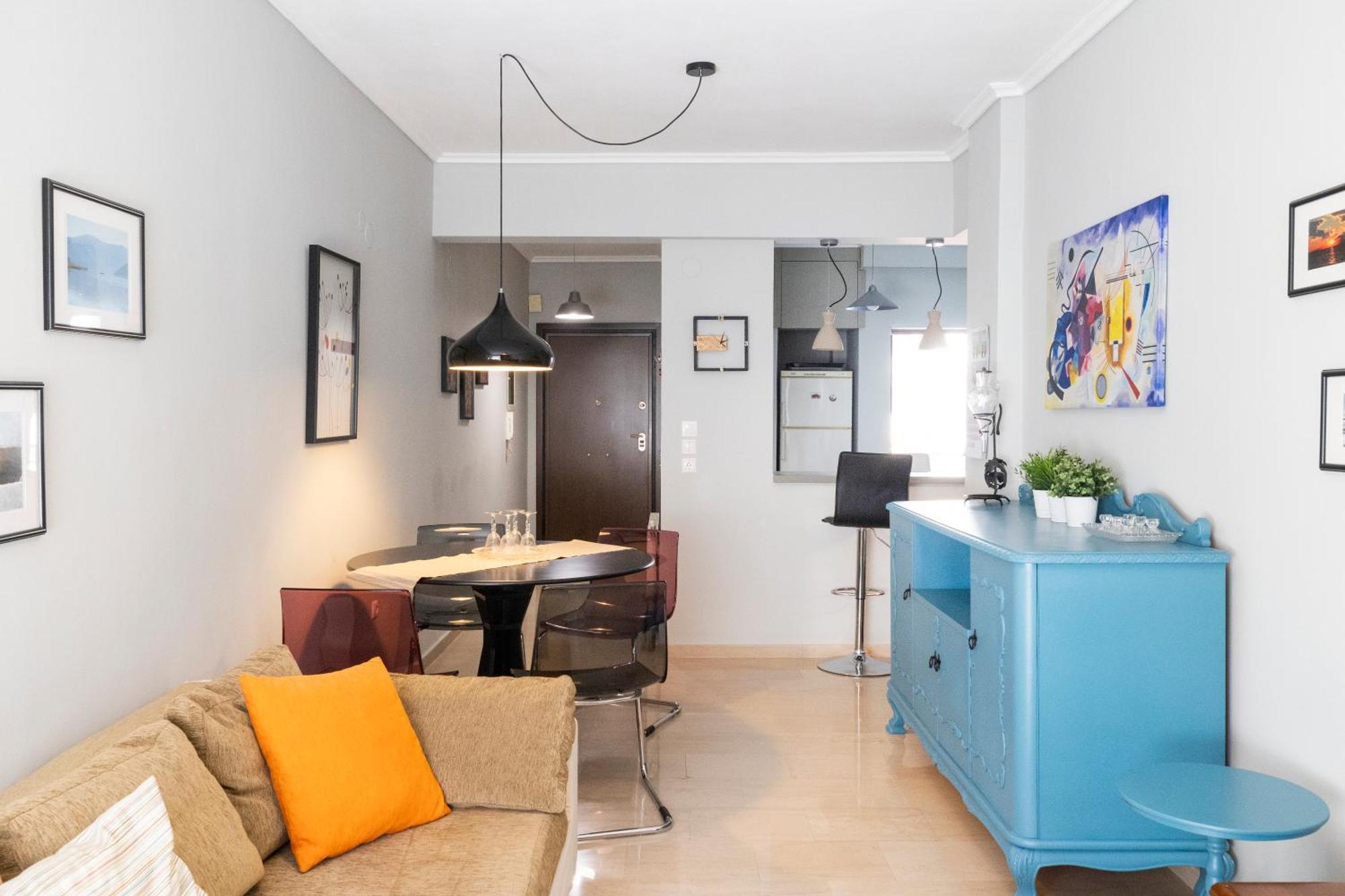 Four Reasons Apts Ntepo Apartment *